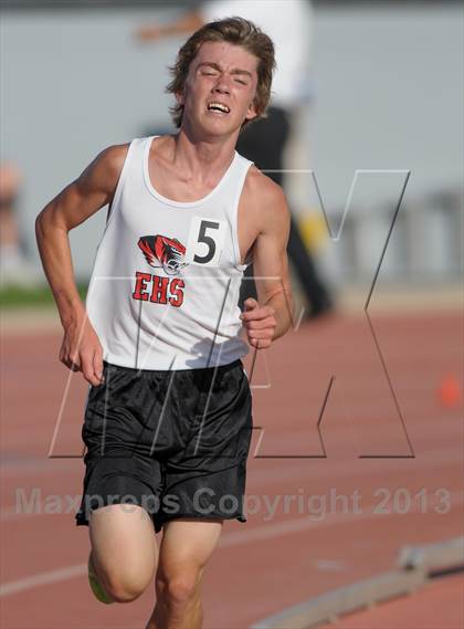Thumbnail 2 in CIF SS Track and Field Finals (Boys Divisions 2 & 3 - 3200m) photogallery.