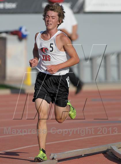 Thumbnail 1 in CIF SS Track and Field Finals (Boys Divisions 2 & 3 - 3200m) photogallery.