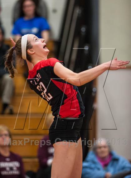 Thumbnail 1 in Farmington vs. E.O. Smith (CIAC Class L Quarterfinal) photogallery.