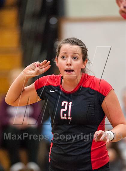 Thumbnail 3 in Farmington vs. E.O. Smith (CIAC Class L Quarterfinal) photogallery.