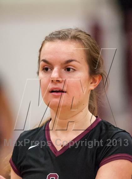 Thumbnail 3 in Farmington vs. E.O. Smith (CIAC Class L Quarterfinal) photogallery.