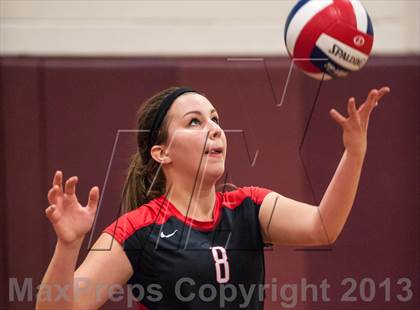 Thumbnail 1 in Farmington vs. E.O. Smith (CIAC Class L Quarterfinal) photogallery.