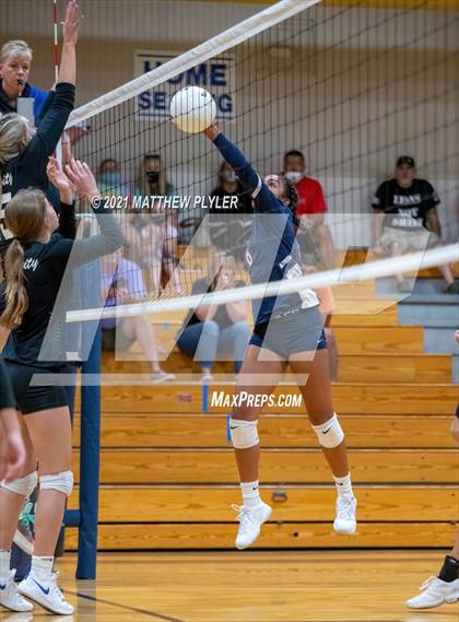 Thumbnail 1 in University Christian @ Freedom Christian Academy photogallery.