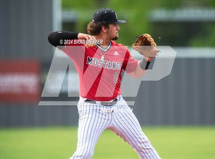 Thumbnail 1 in Bourgeois vs Assumption (E.D. White) photogallery.