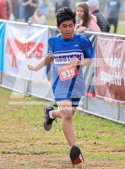 Thumbnail 2 in CIF Central Section Cross Country Championships (Boys D5 Race) photogallery.