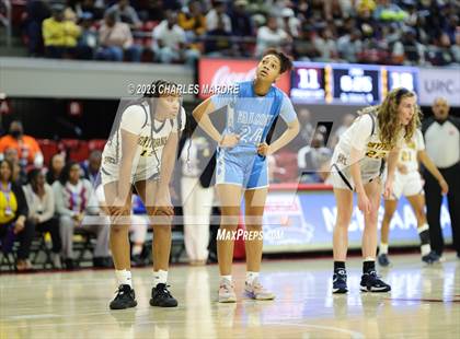 Thumbnail 3 in West Rowan vs. Rocky Mount (NCHSAA 3A Final) photogallery.
