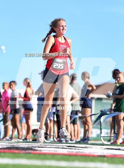 Thumbnail 2 in Lakewood Ranch Invitational photogallery.