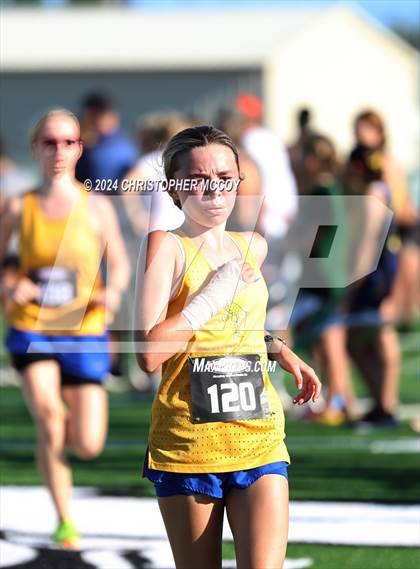 Thumbnail 2 in Lakewood Ranch Invitational photogallery.