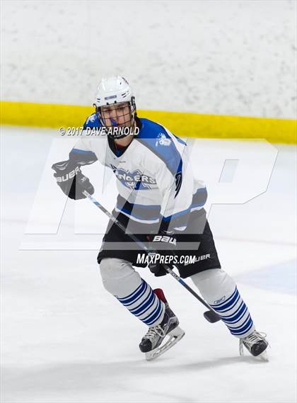 Thumbnail 2 in Saugus vs Methuen (MIAA Division 2 North Round 1) photogallery.