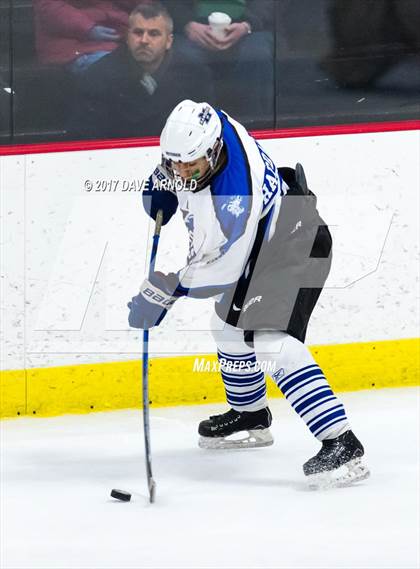 Thumbnail 2 in Saugus vs Methuen (MIAA Division 2 North Round 1) photogallery.