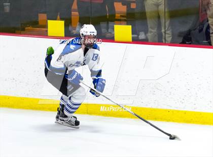 Thumbnail 2 in Saugus vs Methuen (MIAA Division 2 North Round 1) photogallery.