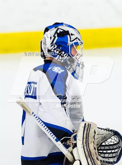 Thumbnail 1 in Saugus vs Methuen (MIAA Division 2 North Round 1) photogallery.