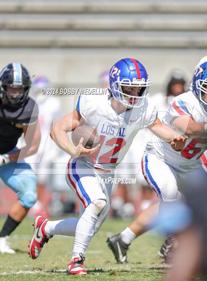 Thumbnail 1 in Los Alamitos @ Clovis North photogallery.