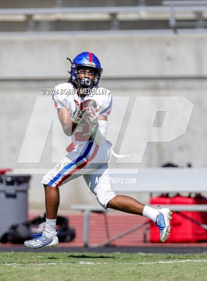 Thumbnail 2 in Los Alamitos @ Clovis North photogallery.