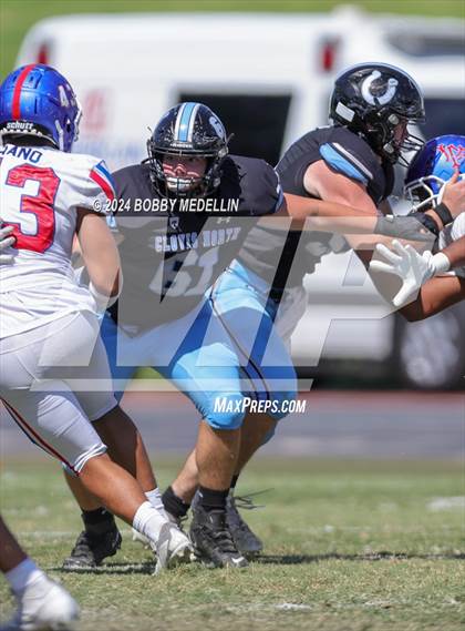 Thumbnail 1 in Los Alamitos @ Clovis North photogallery.