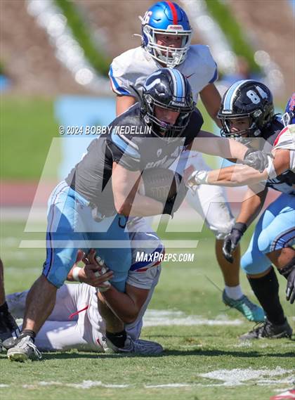 Thumbnail 3 in Los Alamitos @ Clovis North photogallery.