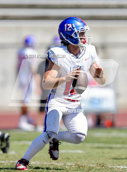 Thumbnail 2 in Los Alamitos @ Clovis North photogallery.