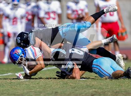 Thumbnail 1 in Los Alamitos @ Clovis North photogallery.