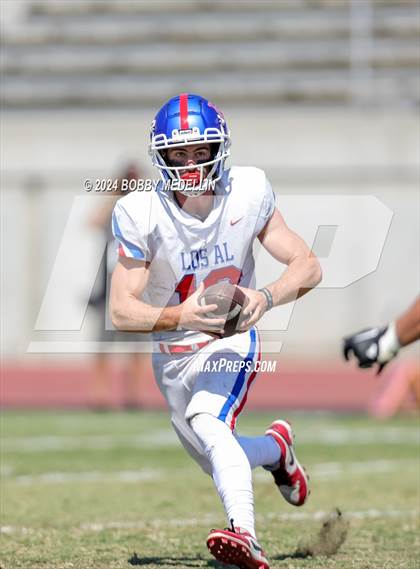 Thumbnail 2 in Los Alamitos @ Clovis North photogallery.