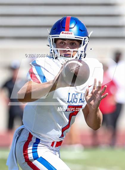 Thumbnail 2 in Los Alamitos @ Clovis North photogallery.