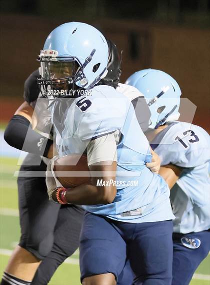Thumbnail 3 in Grand Saline vs West Rusk photogallery.