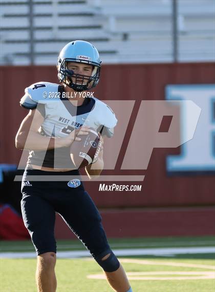 Thumbnail 2 in Grand Saline vs West Rusk photogallery.