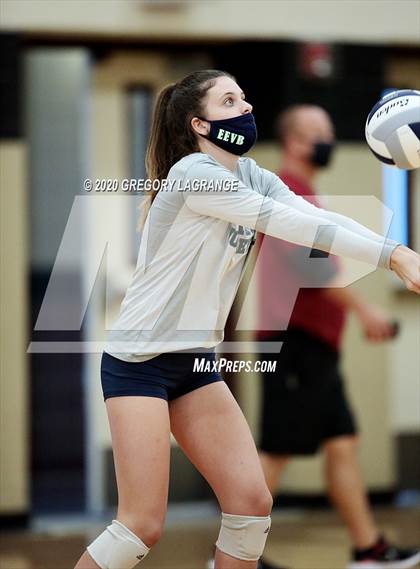 Thumbnail 3 in V.R. Eaton vs Keller Central photogallery.