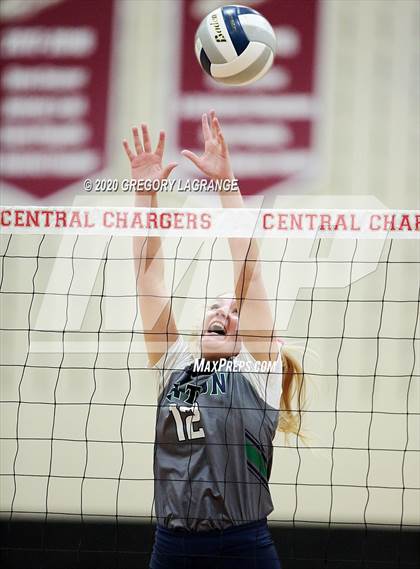Thumbnail 3 in V.R. Eaton vs Keller Central photogallery.