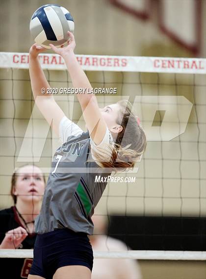 Thumbnail 2 in V.R. Eaton vs Keller Central photogallery.