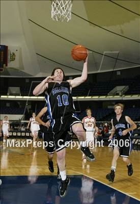 Thumbnail 3 in Villa Park vs. Mission Viejo (Nike Extravaganza) photogallery.