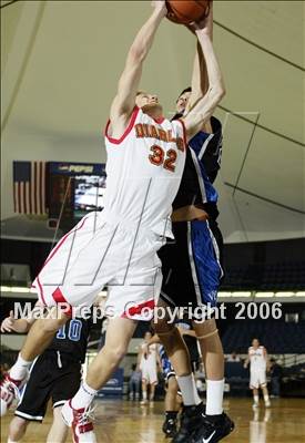 Thumbnail 2 in Villa Park vs. Mission Viejo (Nike Extravaganza) photogallery.