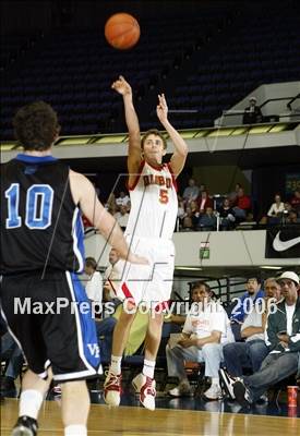 Thumbnail 1 in Villa Park vs. Mission Viejo (Nike Extravaganza) photogallery.
