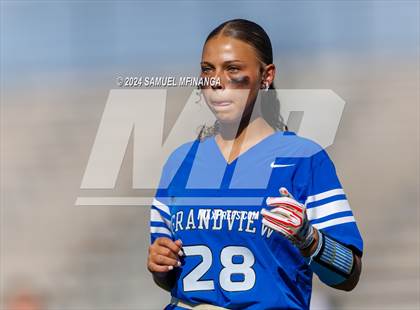 Thumbnail 1 in Regis Jesuit @ Grandview photogallery.