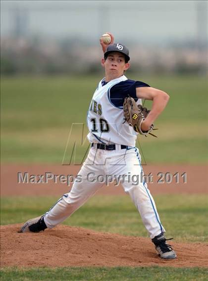 Thumbnail 3 in Glendora @ Los Osos photogallery.