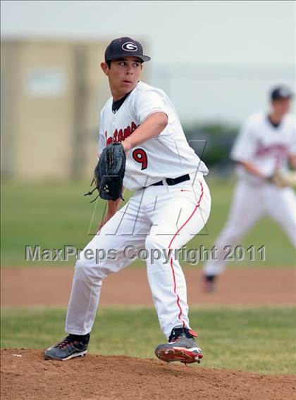 Thumbnail 3 in Glendora @ Los Osos photogallery.