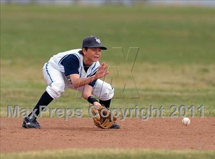 Thumbnail 3 in Glendora @ Los Osos photogallery.