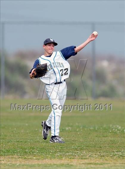 Thumbnail 2 in Glendora @ Los Osos photogallery.