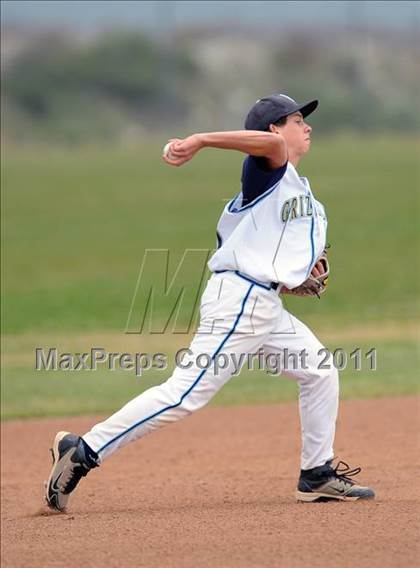 Thumbnail 1 in Glendora @ Los Osos photogallery.
