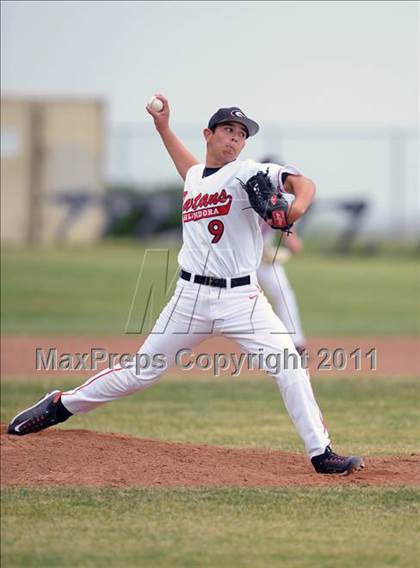 Thumbnail 2 in Glendora @ Los Osos photogallery.