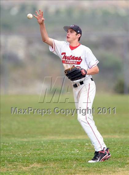 Thumbnail 2 in Glendora @ Los Osos photogallery.