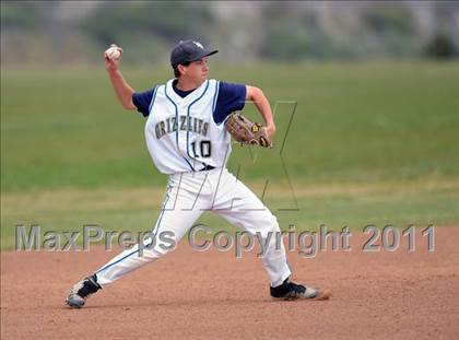 Thumbnail 3 in Glendora @ Los Osos photogallery.