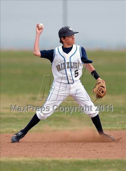 Thumbnail 1 in Glendora @ Los Osos photogallery.
