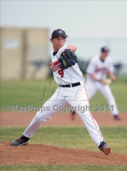 Thumbnail 1 in Glendora @ Los Osos photogallery.