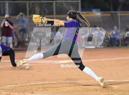 Thumbnail 2 in Payson vs. Tanque Verde (AIA 3A Semifinal) photogallery.