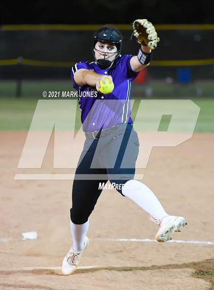 Thumbnail 3 in Payson vs. Tanque Verde (AIA 3A Semifinal) photogallery.