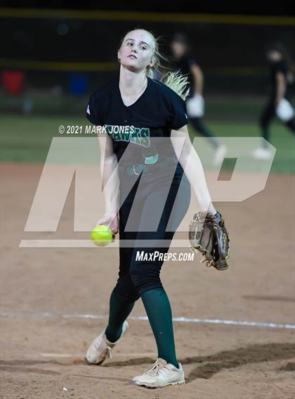Thumbnail 2 in Payson vs. Tanque Verde (AIA 3A Semifinal) photogallery.