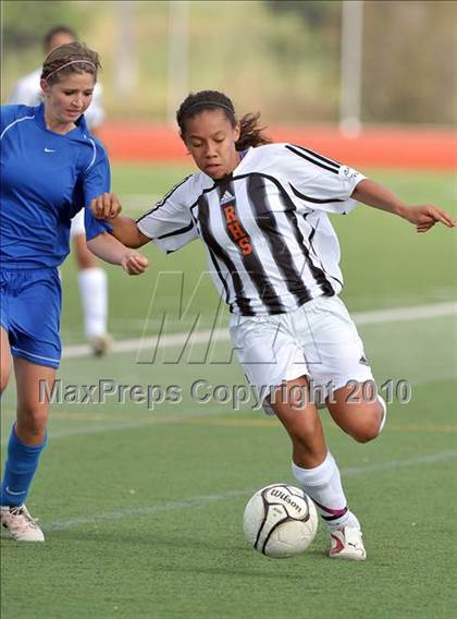 Thumbnail 2 in Rocklin vs. Roseville (CIF SJS D2 Final) photogallery.