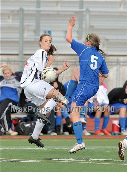 Thumbnail 2 in Rocklin vs. Roseville (CIF SJS D2 Final) photogallery.