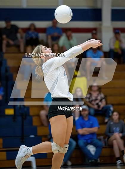 Thumbnail 2 in Triton @ Terry Sanford photogallery.