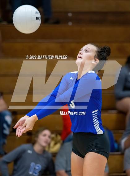 Thumbnail 1 in Triton @ Terry Sanford photogallery.